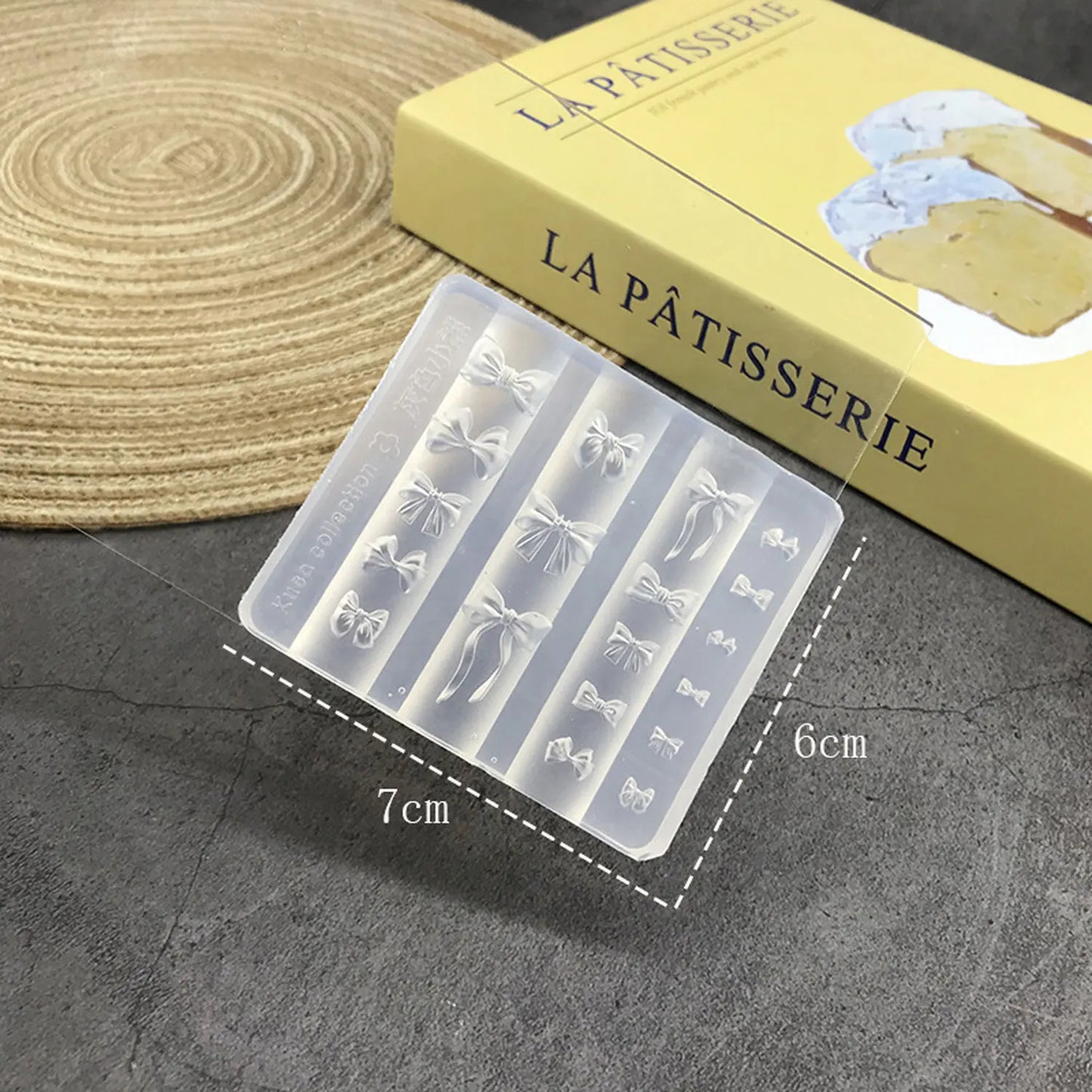 3D Bowknot Silicone Nail Mold Ballet Ribbon Tie Nail Charms Transparent Nails Template Carving Bowtie Manicure Stencil Tool