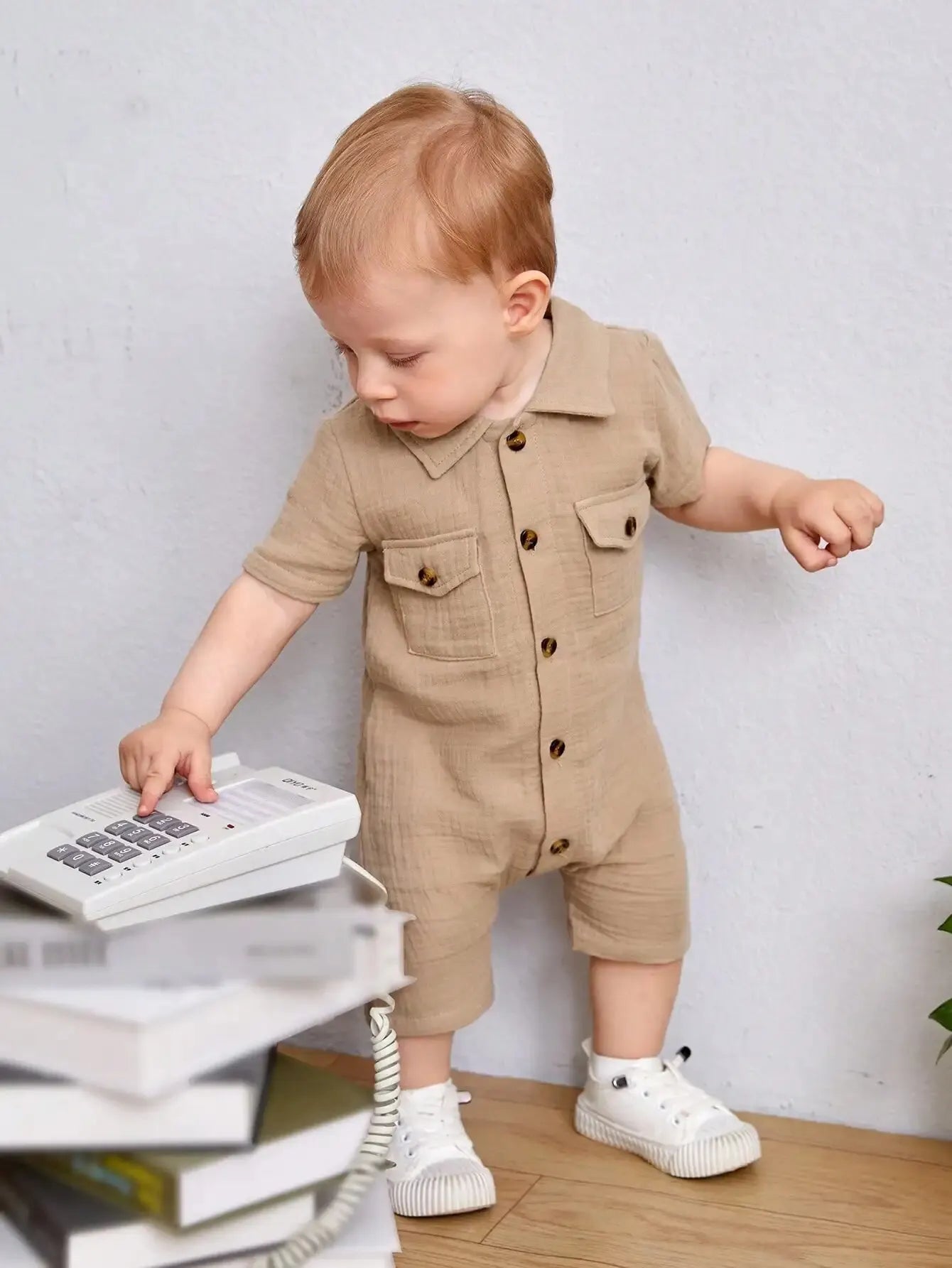 Summer Baby Boy Outdoor Fashion Casual Comfortable Single-breasted Shirt Collar Pocket Khaki Short-sleeved Jumpsuit Company - Merit Sell