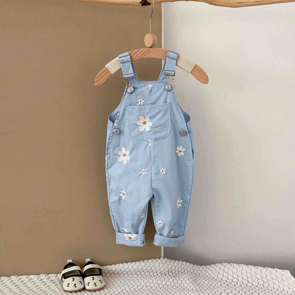 Summer Hot Baby Suspender Pants Sleeveless Flower Embroidery Loose Overalls Romper Girls Jumpsuits Boys Clothes with Pockets - Merit Sell