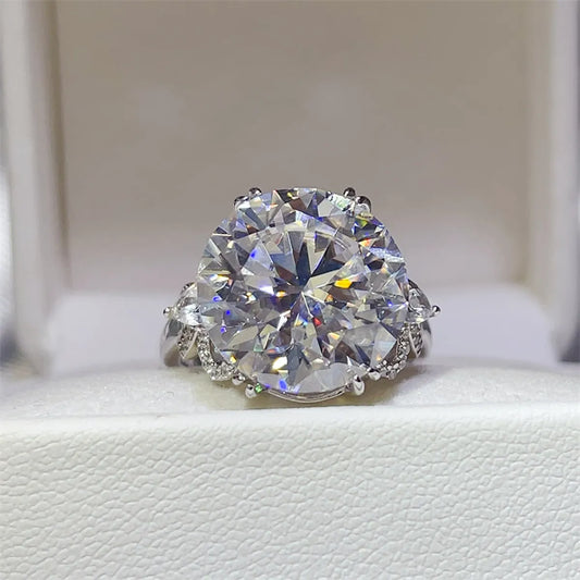 10 Carat Moissanite 925 Sterling Silver Ring - Merit Sell