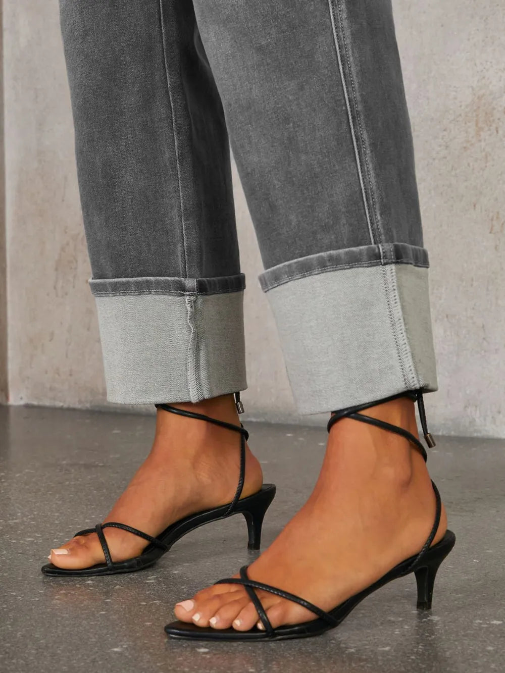 High Waisted Straight Leg Rolled Jeans - Merit Sell