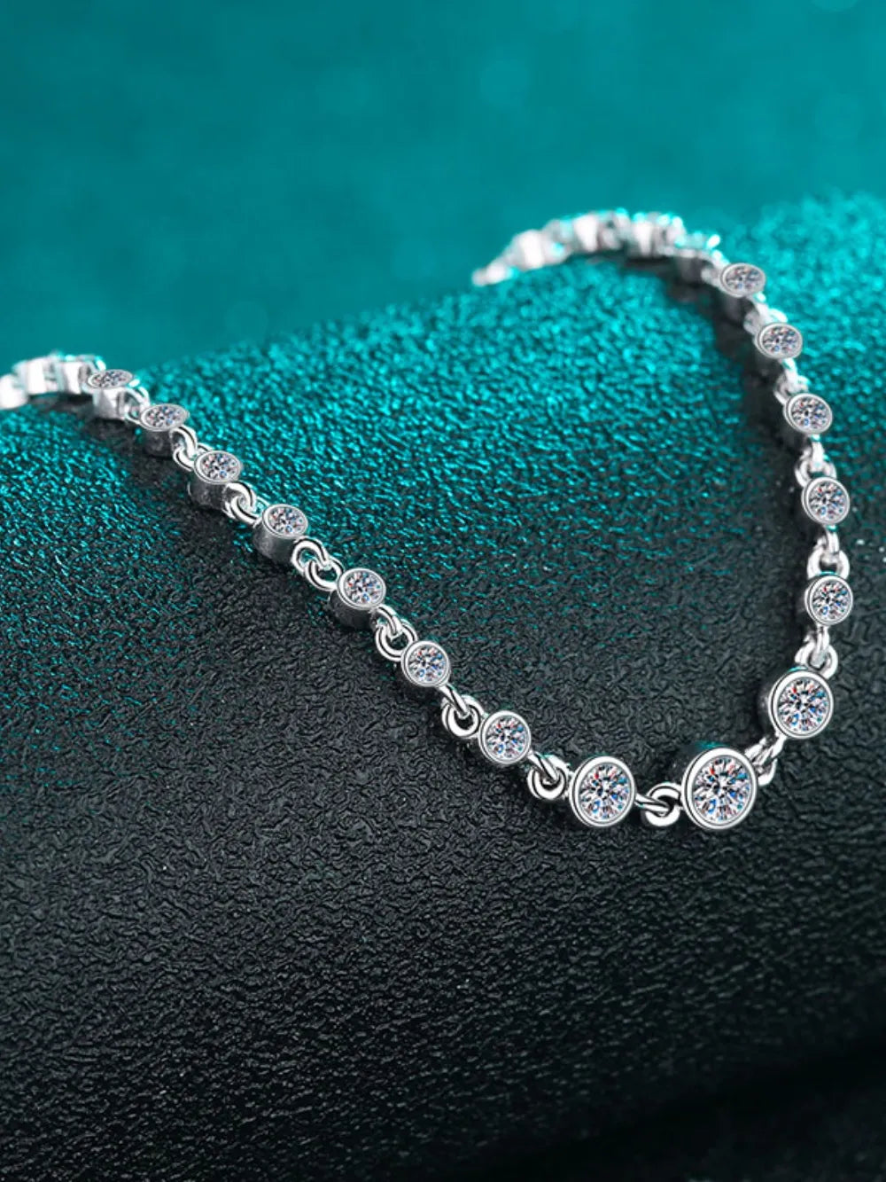 925 Sterling Silver Inlaid Moissanite Bracelet - Merit Sell