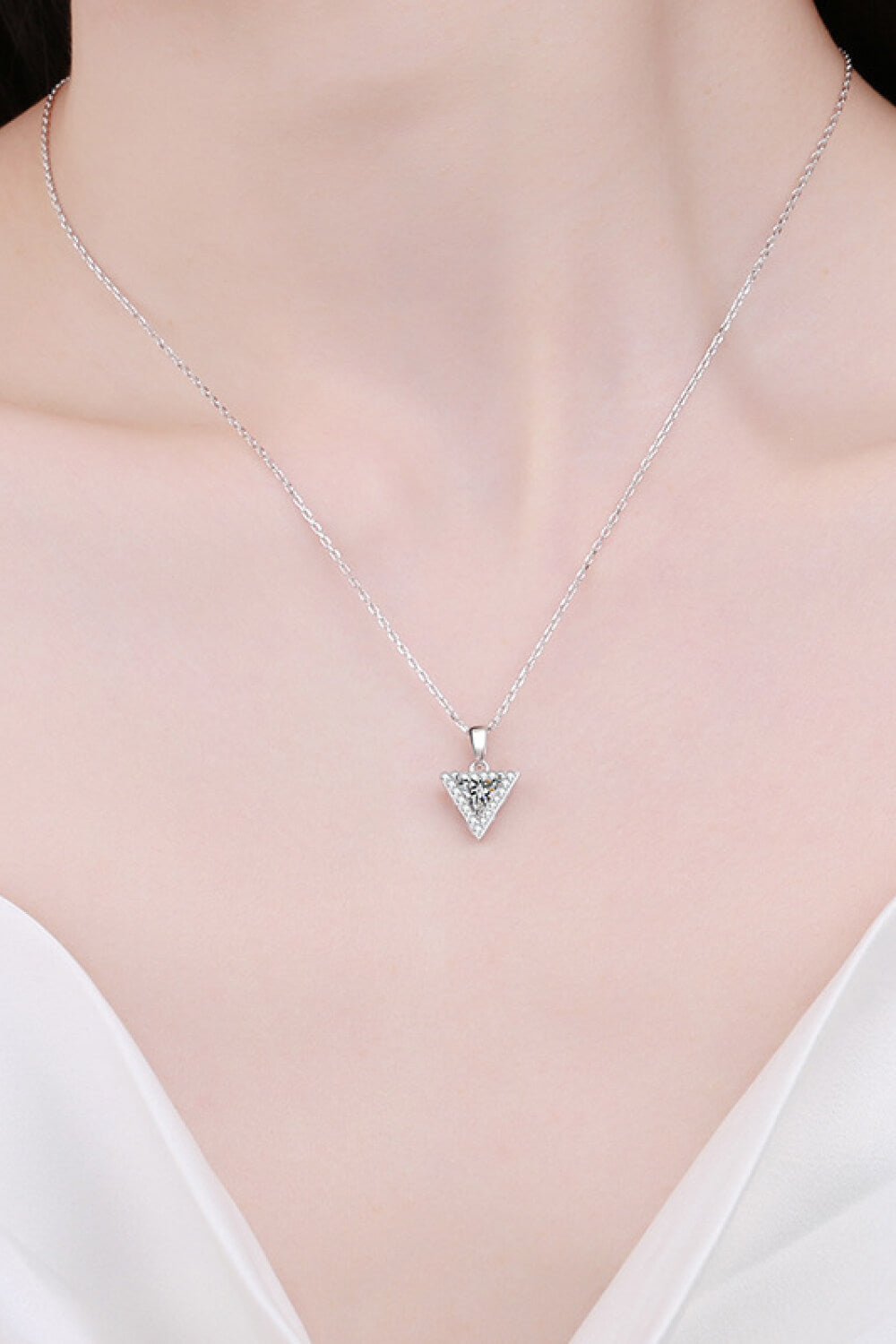 925 Sterling Silver Triangle Moissanite Pendant Necklace - Merit Sell