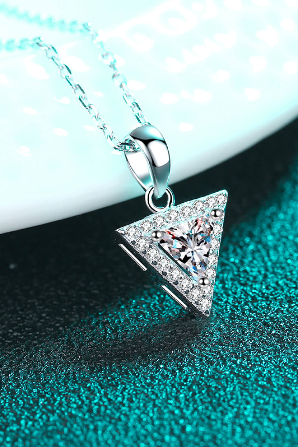 925 Sterling Silver Triangle Moissanite Pendant Necklace - Merit Sell