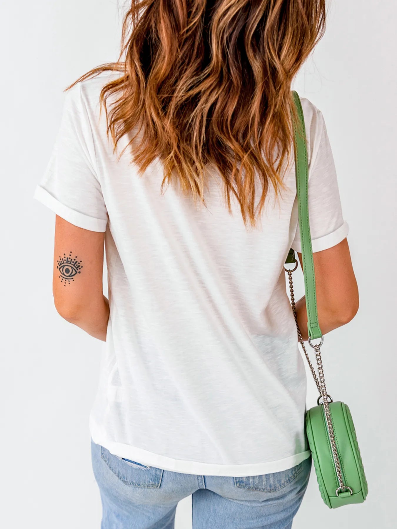 Checkered Bowknot Graphic Crew Neck T Shirt - Merit Sell