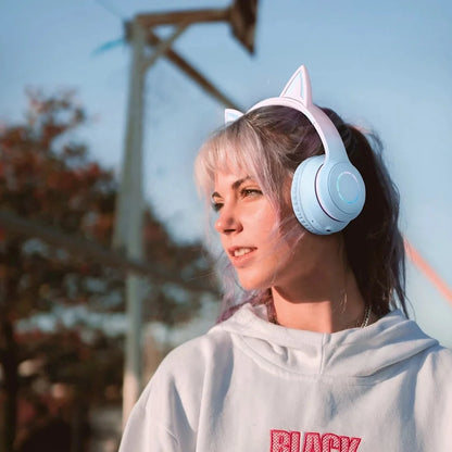 Luminous Led Light Gradient Cute Cat Ears BT029C Headband Wireless Headphone Foldable Gaming Headset Headphones With Microphone