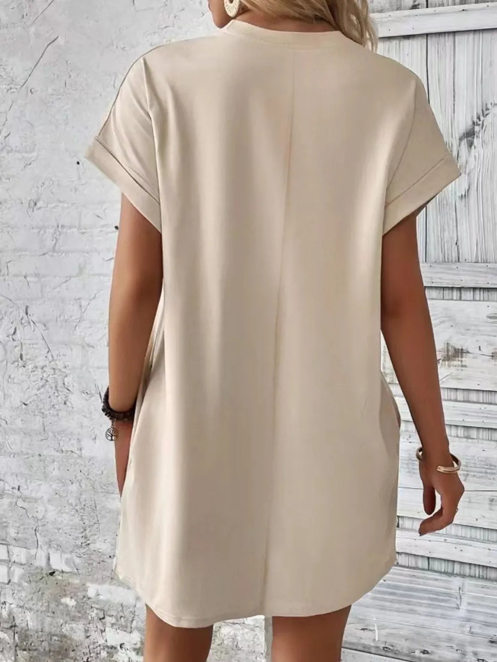 Pocketed Round Neck Short Sleeve Dress - Merit Sell