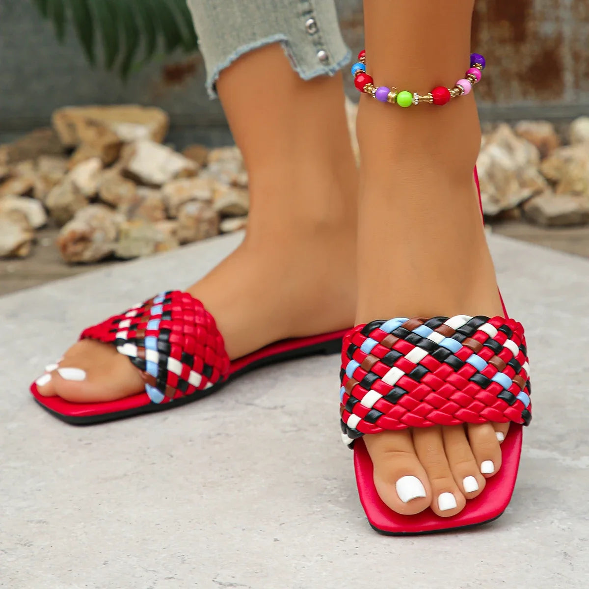 Women Slippers Summer Fashion Beach Mules Casual Indoor Home Slippers Selling Sexy Braided Square Toe Flat Sandals Slides Women