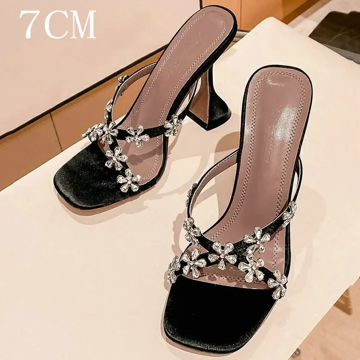 2024 New Summer Silver High Heels Women'S Crystal Flower Slippers Summer Beach Shoes
