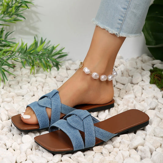 New Summer Fashion Slippers Women Sexy Flat Sandals Casual Ladies Sand Beach Slippers Elegant Fish Mouth Slippers Plus Size 42