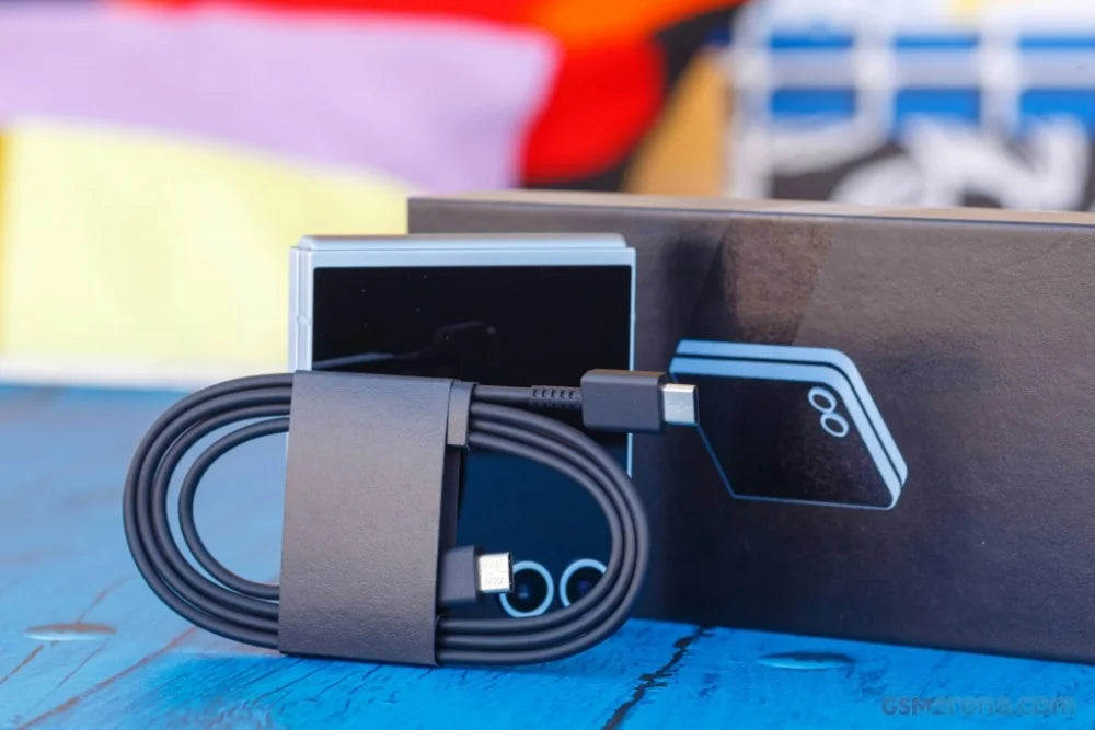 Samsung Galaxy Z Flip 6 Z Flip6 5G F741B F741U1 F741N 6.7" 12GB 256/512GB NFC Snapdragon Original Foldable 99% New Cell Phone - Merit Sell