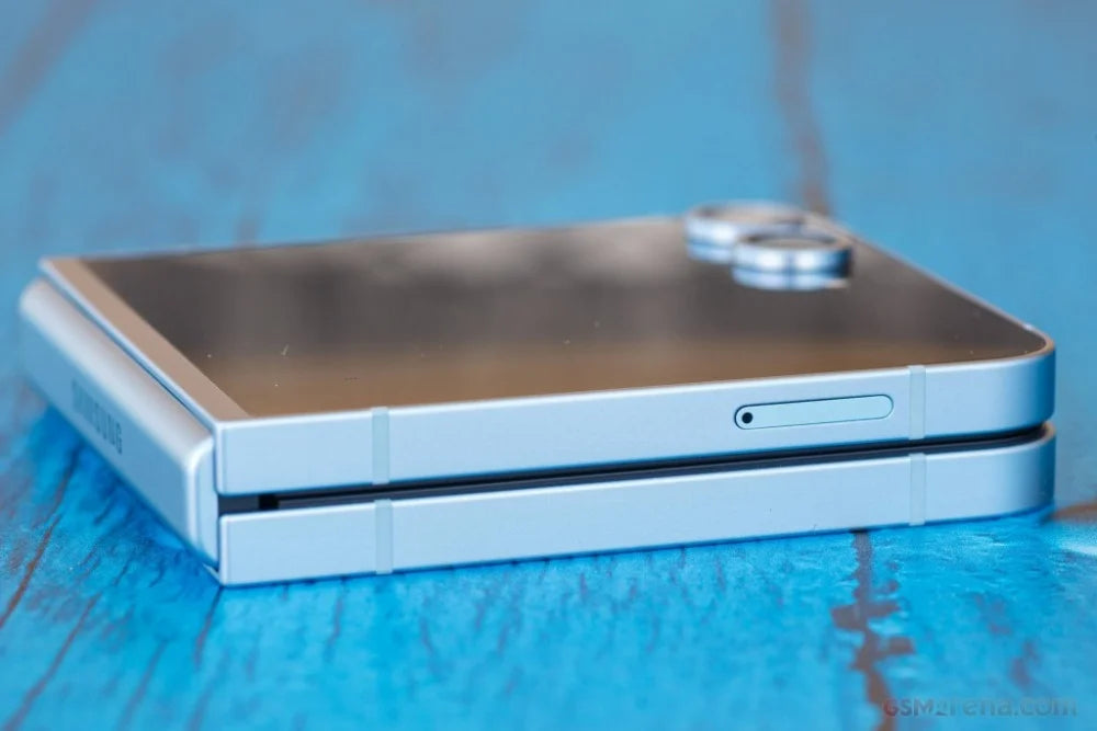 Samsung Galaxy Z Flip 6 Z Flip6 5G F741B F741U1 F741N 6.7" 12GB 256/512GB NFC Snapdragon Original Foldable 99% New Cell Phone - Merit Sell