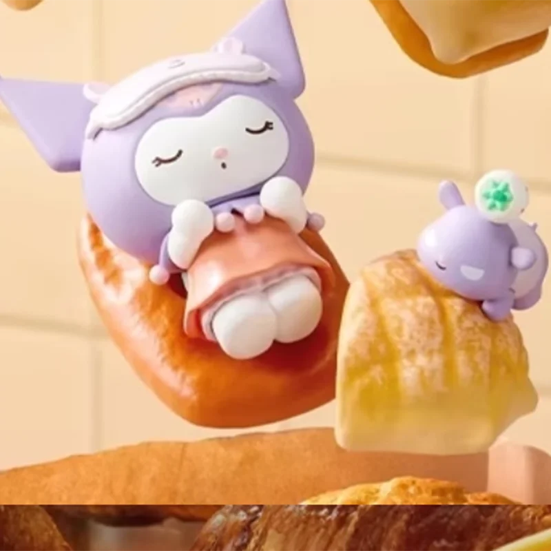 MINISO Sanrio Happy Baking Series Figice Blind Box Genuine Trendy Toy Surprise Gift for Girls