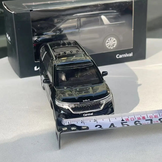 Die-cast 1:38 scale from KIA Carnival alloy car decoration Collection Alloy pull-back car model collection souvenirs