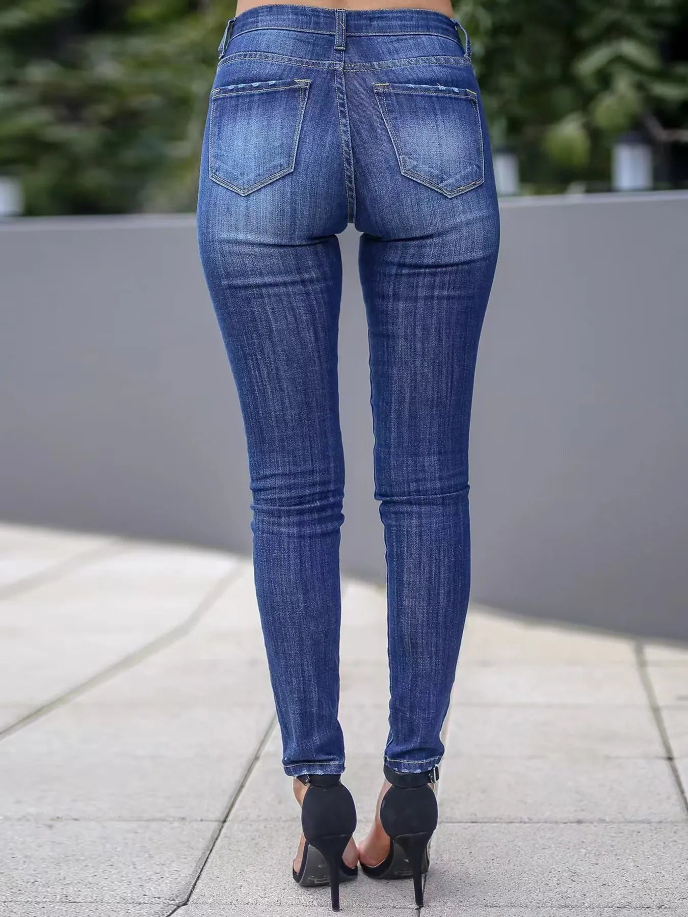 Skinny Fit Washed Jeans - Merit Sell