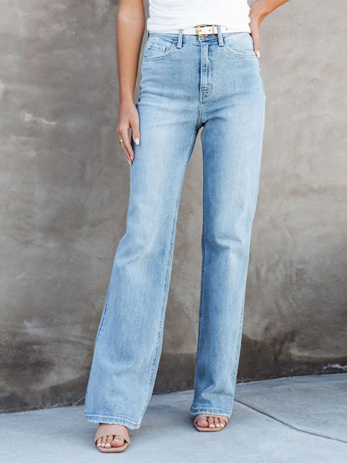 Washed Straight Leg Jeans - Merit Sell