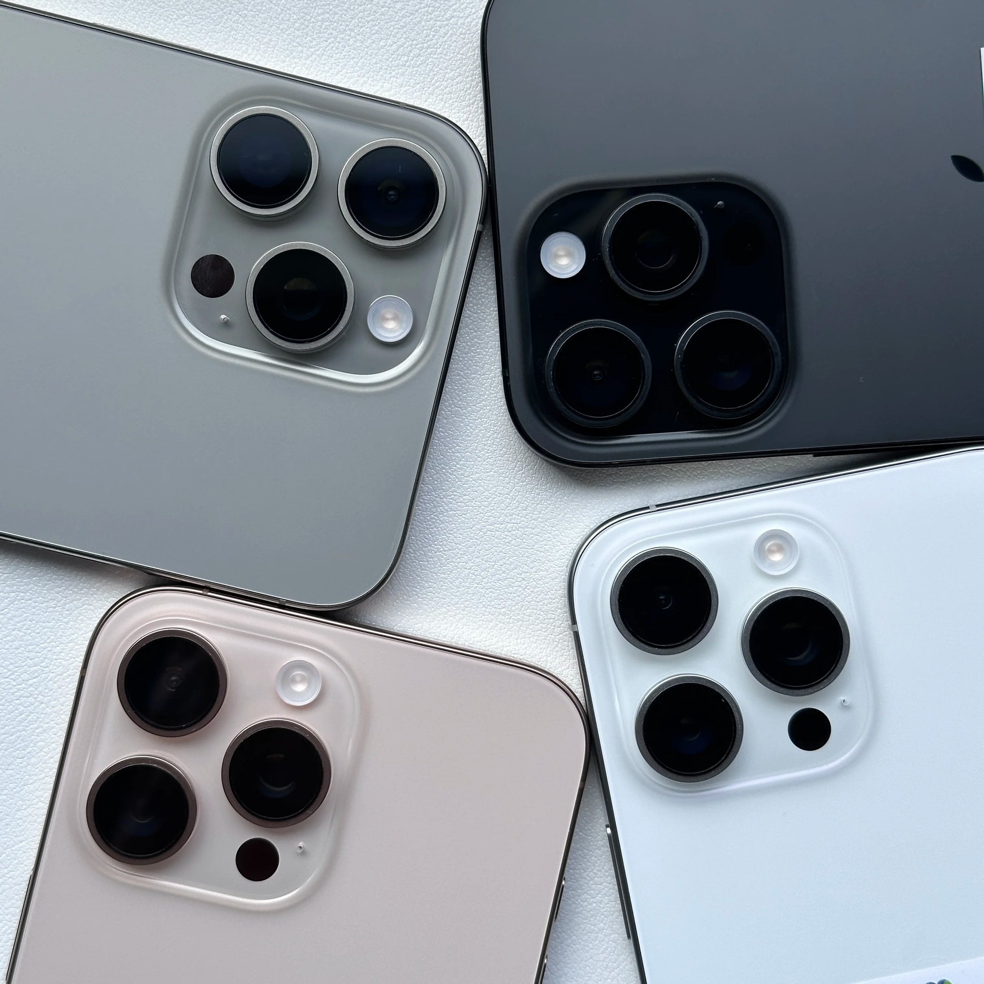 Four iPhone 16 Pro Max 256GB models in silver, black, white, and gold colors for those who want to buy iPhone 16 Pro Max 256GB online